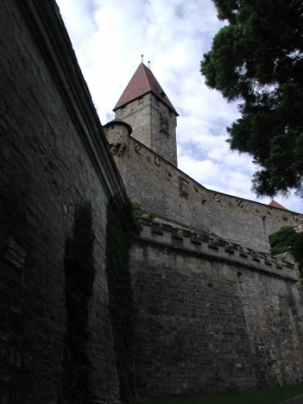 The Bulgarians' Tower viewed from along the inner wall near "Diamond Ring" lookout bastion